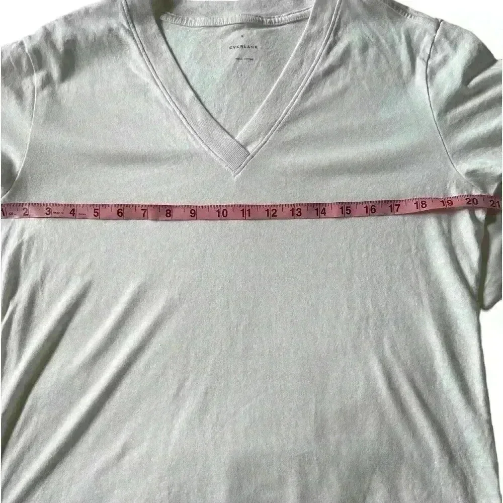 Everlane Mens V-Neck White T-Shirt Size Small - Picture 6 of 6
